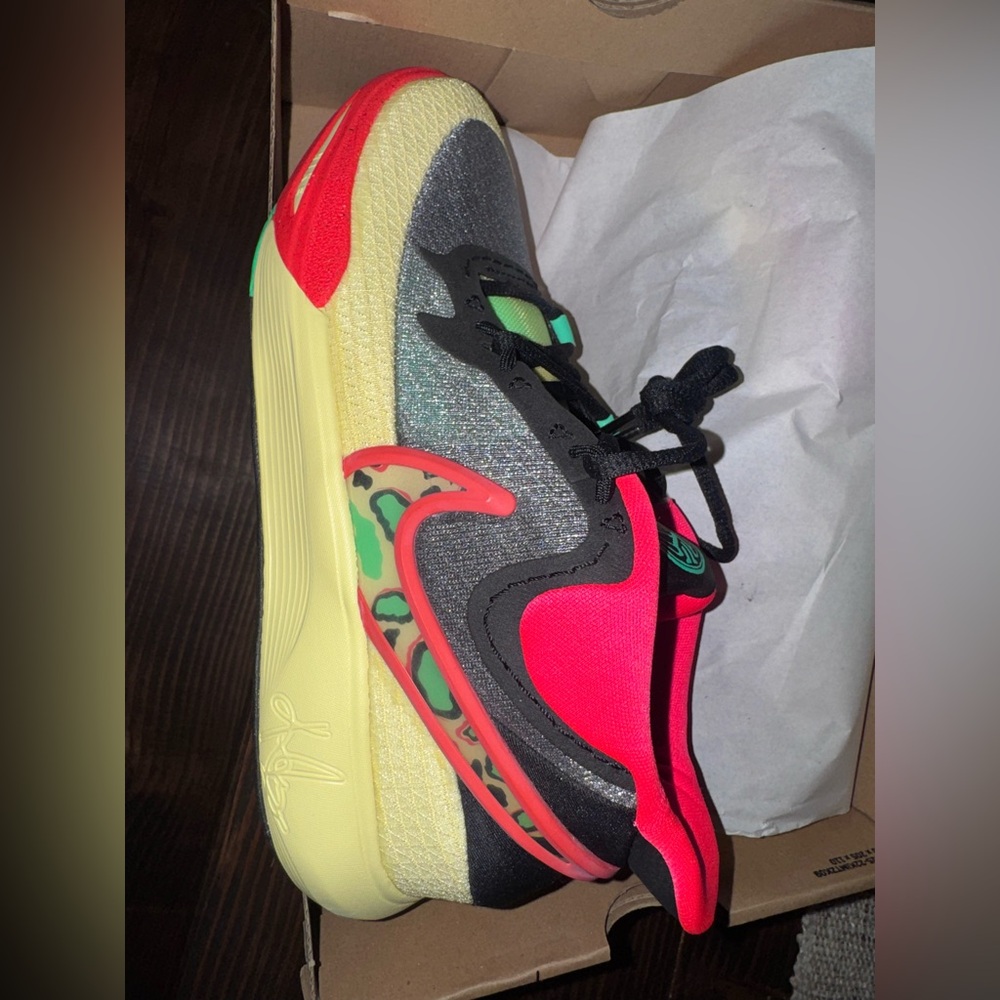 Nike Kids Sneakers - Red, Yellow, Gray, Green